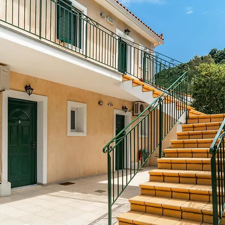 Anemona B * Κατελειός